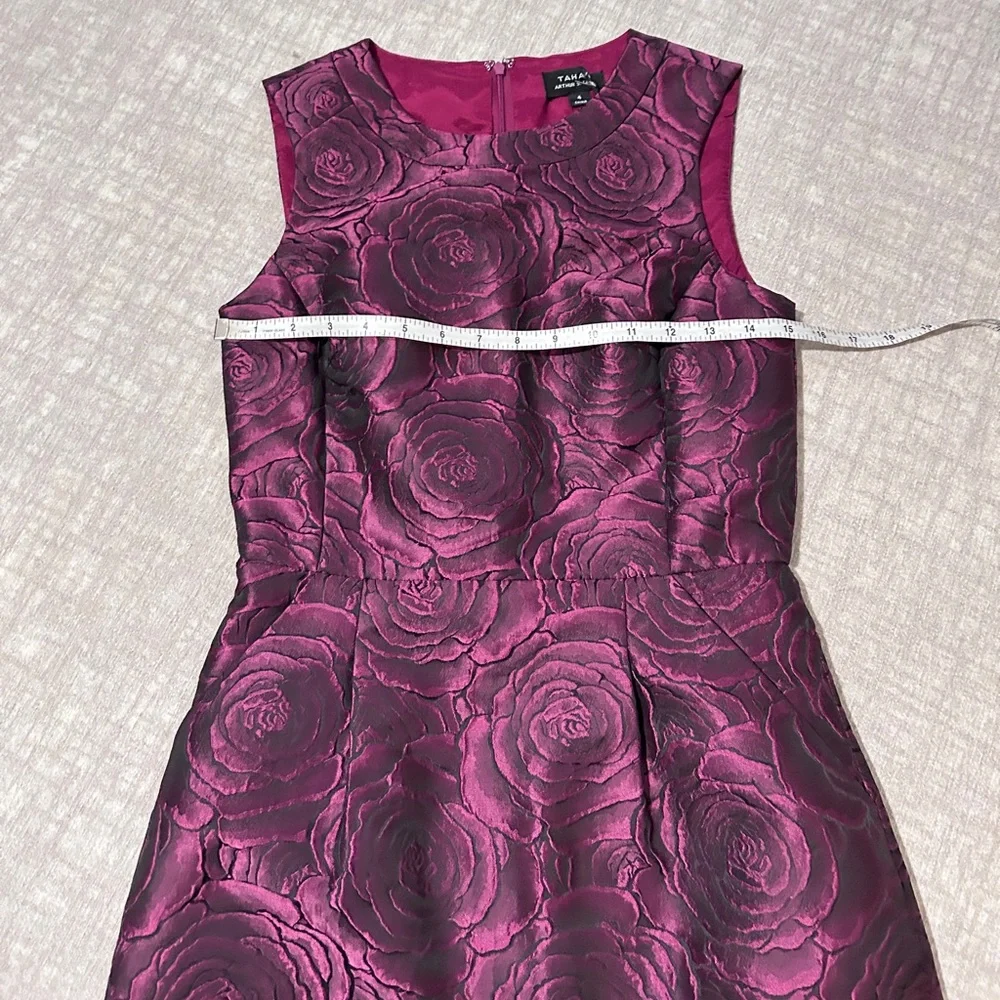 TAHARI ASL Sheath Dress in Purple with Allover Rose Print - Picture 10 of 11